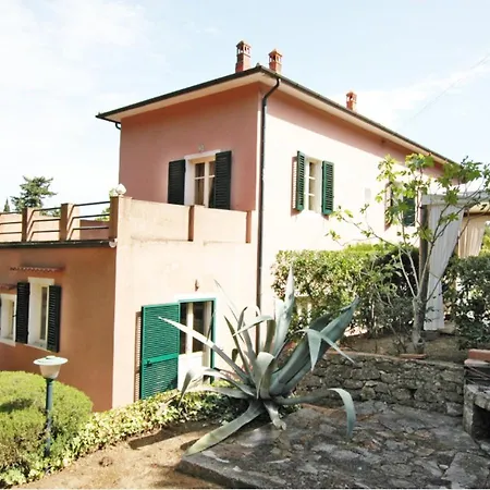 Casa Rosa Villa *