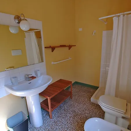 Casa Rosa * プロッキオ